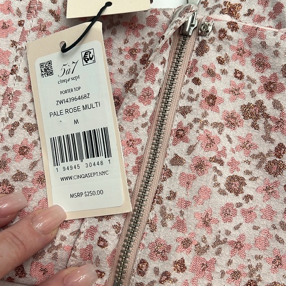 Cinq a sept crop Porter top in pale rose floral size medium NEW tank shirt NWT - Picture 5 of 12